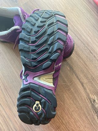 Deportivas mujer montaña