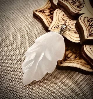 Colgante de Selenita Natural en Plata