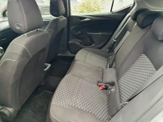 DESDE 240€ AL MES SIN ENTRADA ASTRA PEGATINA C