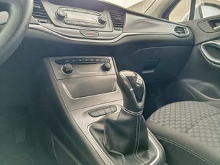 DESDE 240€ AL MES SIN ENTRADA ASTRA PEGATINA C