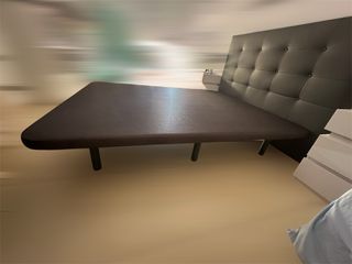 Base tapizada negra/marrón ( URGENTE )