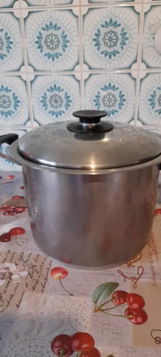 Olla AMC Metal y Cristal