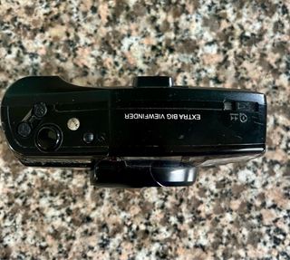 Olympus Superzoom 700XB macchina fotografica