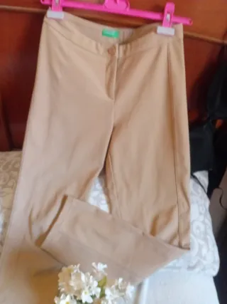 Pantalón Benetton Talla XS Beige