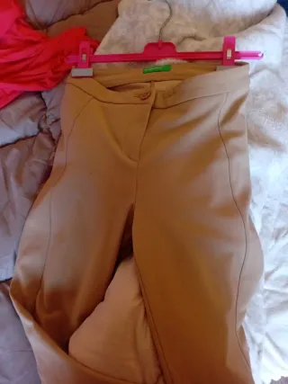 Pantalón Benetton Talla XS Beige