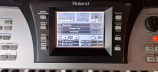 Teclado Roland E-60