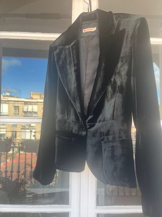 Americana terciopelo negra de Systemaction