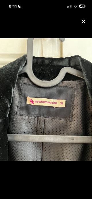 Americana terciopelo negra de Systemaction