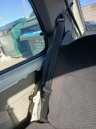 Cinturones Citroen Saxo 3 puertas