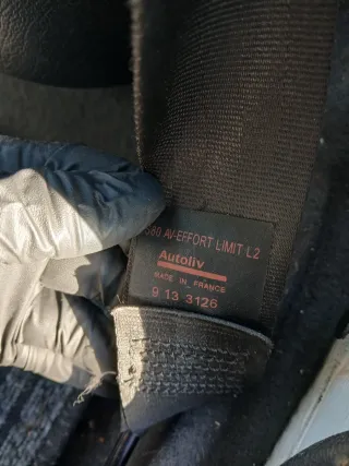 Cinturones Citroen Saxo 3 puertas