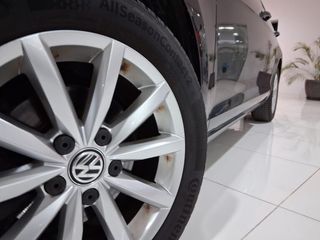 Volkswagen Golf 1.2 TSI 110 cv . DSG 7 vel.