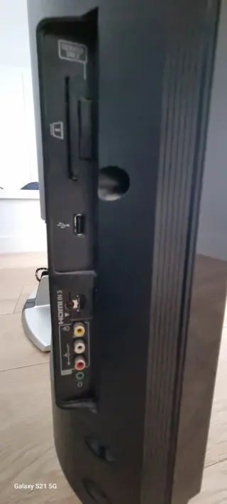 Sony Bravia KDL-46W4000 (46) TV