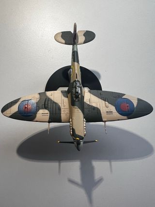 Maqueta Avión 1/72 Spitfire
