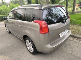 Peugeot 5008 1.6 BlueHDI 120cv 2016