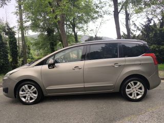 Peugeot 5008 1.6 BlueHDI 120cv 2016