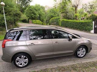 Peugeot 5008 1.6 BlueHDI 120cv 2016
