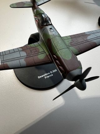 Maqueta avión 1/72