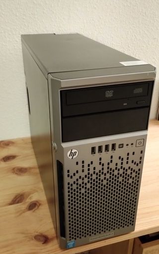 Servidor HP ProLiant ML310e Gen8 v2