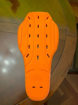 Espaldera Briko Talla M