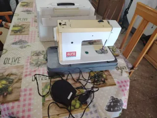Máquina de coser Alfa Splendor 3752