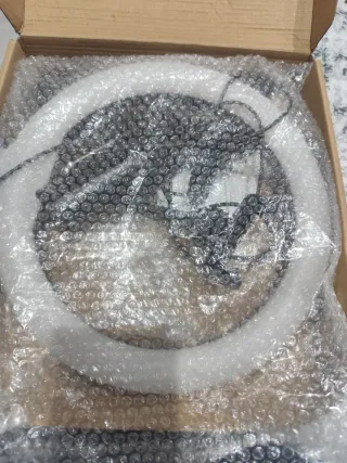 Anello LED con supporto smartphone