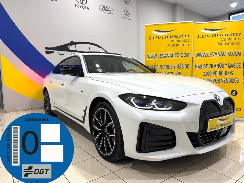 BMW i4 2024 - foto 1