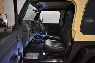 Jeep Wrangler 4.0 HARD TOP AUTO