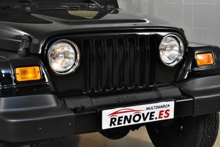 Jeep Wrangler 4.0 HARD TOP AUTO