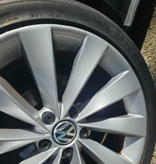 2 michelin pilot sport4  neumático R18" llant