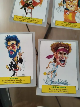 Lote de cromos de personajes