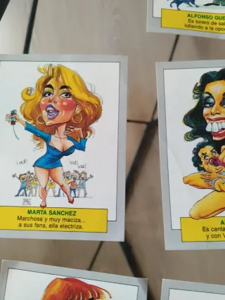 Lote de cromos de personajes