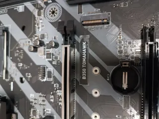 Placas base con corto en chipset.