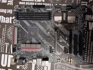 Placas base con corto en chipset.