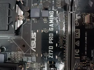 Placas base con corto en chipset.