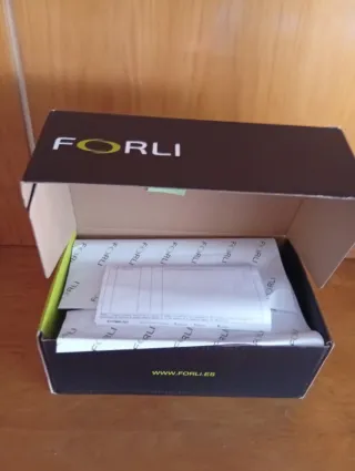 Zapatos de seguridad FORLI negros y rojos