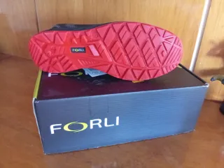 Zapatos de seguridad FORLI negros y rojos