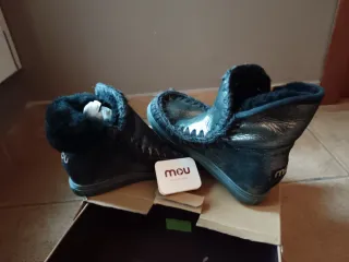 Mou Stivali Neri e Argento
