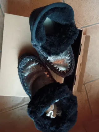 Mou Stivali Neri e Argento