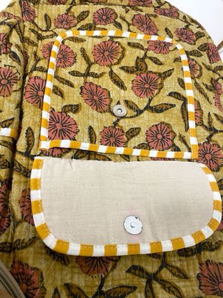 Mochila India Flores Rosa y Amarillas