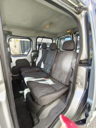 Ford E-Tourneo Courier 2006