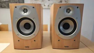 Infinity BETA 20 Altavoces Estantería