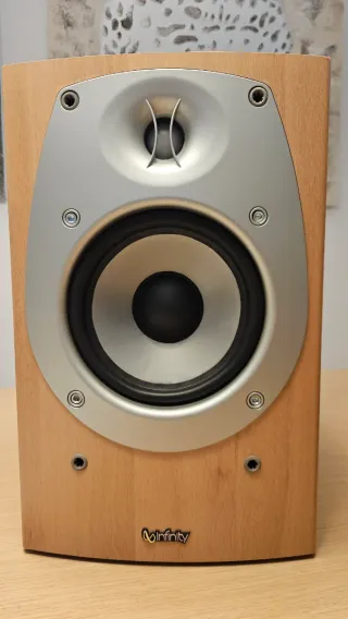 Infinity BETA 20 Altavoces Estantería