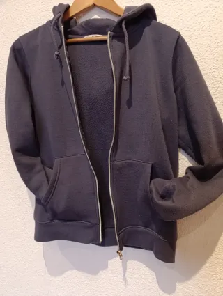 Chaqueta chándal lila con cremallera