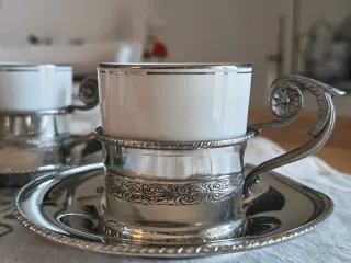 Set 5 Tazzine Caffè Porcellana e Peltro