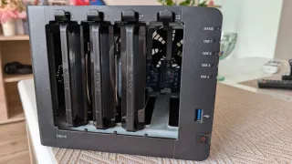 Synology DS416 DiskStation NAS
