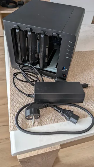 Synology DS416 DiskStation NAS