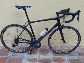 Bicicleta de carretera Trek Emonda ALR