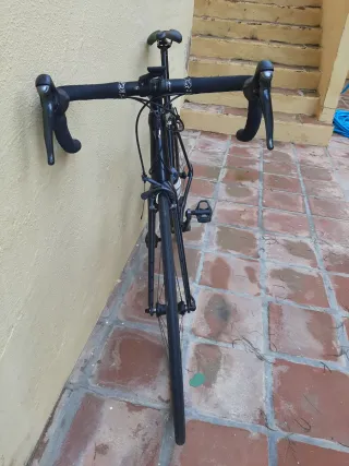 Bicicleta de carretera Trek Emonda ALR