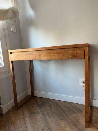 Consola de madera natural con dos cajones