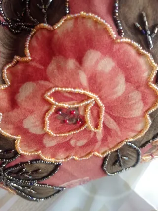 Bolso gasa estampado floral con bordados